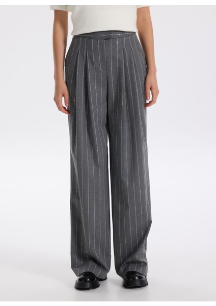 Normal Bel Geniş Fit Gri - Beyaz Kadın Pantolon F5WL-PNT0134 modelleri