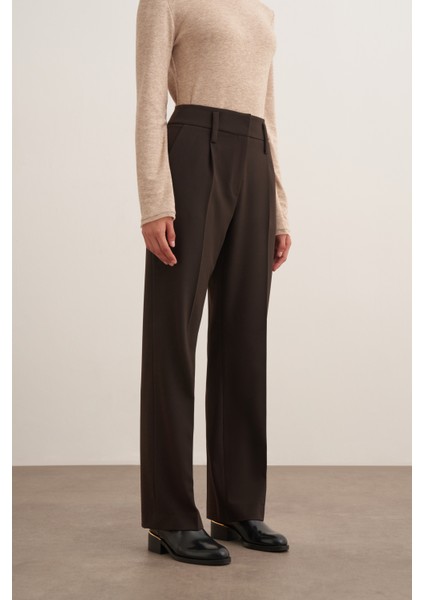 Geniş Köprülüklü Pantolon fiyatları