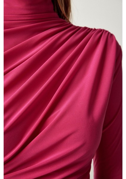 Kadın Büzgü Detaylı Dik Yaka Sandy Bluz modelleri