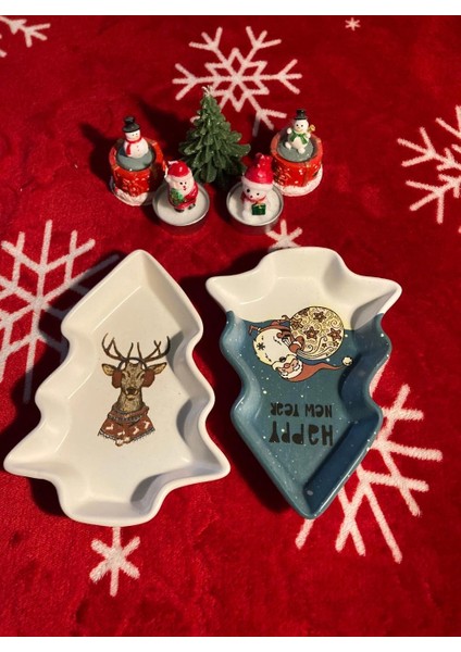 Yılbaşı Temalı 2'li Ağaç Tasarımlı Desenli Seramik Sunum Servis Tabağı 17X12 cm Geyikli ve Noel Babalı fiyatları