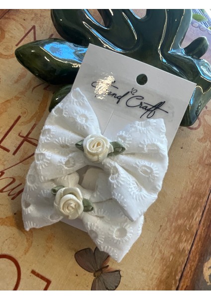 Beyaz Fisto Fiyonklu Güllü 2’li Klips Toka fiyatları