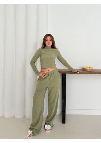 Balıkçı Yaka Örme Takım Mint fırsatları