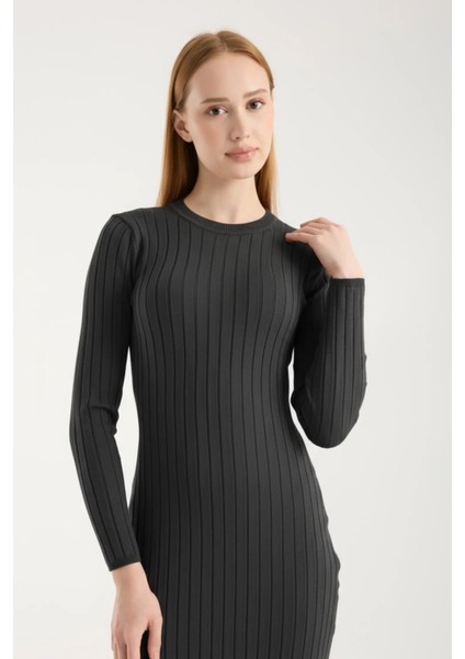 Vücuda Oturan Uzun Kollu Ribana Triko Elbise fırsatları