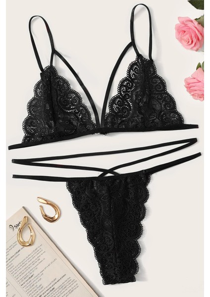 Kadın Siyah Dantel Sütyen Külot Takımı – Modern, Konforlu ve Günlük Kombinlere Uygun