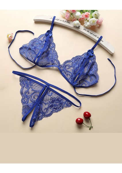 Kadın Mavi Dantelli Sütyen Külot Takımı – Modern, Konforlu ve Günlük Kombinlere Uygun