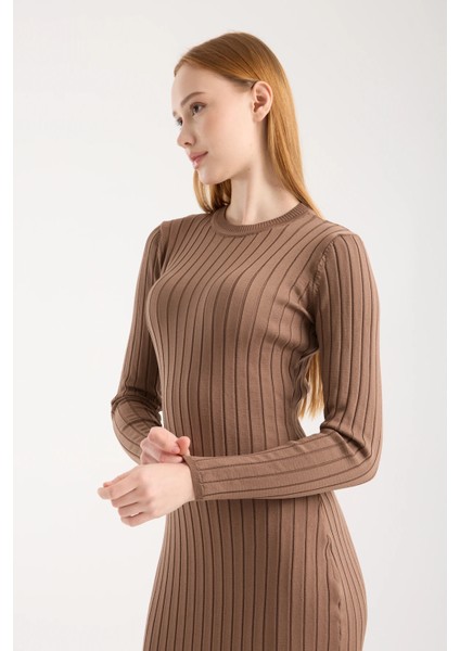 Vücuda Oturan Uzun Kollu Ribana Triko Elbise fırsatları