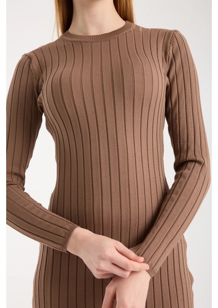 Vücuda Oturan Uzun Kollu Ribana Triko Elbise indirimleri