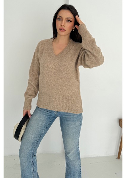 Kadın V Yaka Uzun Kollu Triko Kazak – Soft Classic fiyatları
