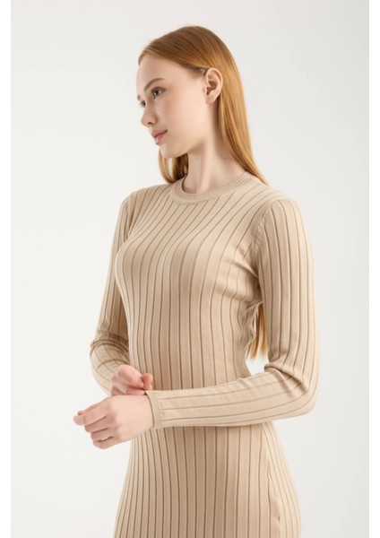 Vücuda Oturan Uzun Kollu Ribana Triko Elbise modelleri