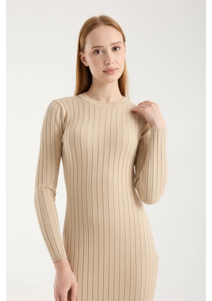 Vücuda Oturan Uzun Kollu Ribana Triko Elbise fırsatları