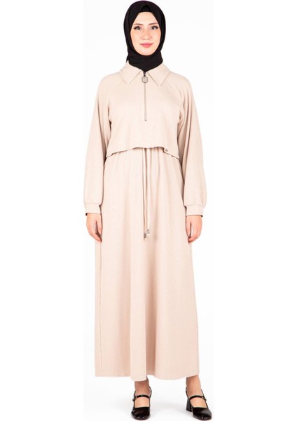 Ön Kısmı Fermuarlı Örme Bej Elbise 9448