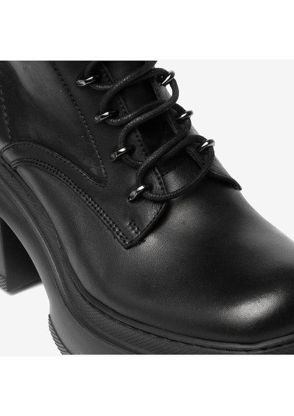 Kadın Siyah Hakiki Deri Topuklu Bot 3K2DB32860