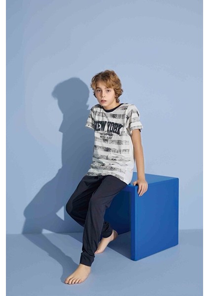 Erkek Çocuk New York T-Shirt Uzun Alt Penye Süprem Bisiklet Yaka Orta Kalın Pijama TAKIMI-4004