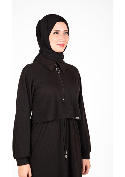 Ön Kısmı Fermuarlı Örme Siyah Elbise 9448