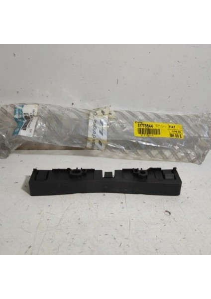 Fiat Bravo 2007- Ön Tampon Braketi Sağ Oem No (51775644)