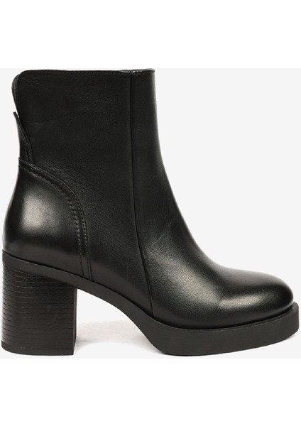 Kadın Siyah Hakiki Deri Topuklu Bot 4K2DB34140