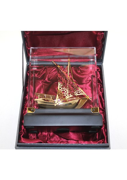 Kutulu Pirinç Gemi modelleri