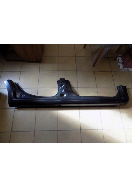 Fıat Lınea 2007- Marşbiyel Sacı Sağ Oem No (71744133)