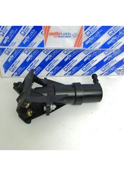 TIPO1988-1995 Far Yıkama Ünitesi Sağ Oem No (7747812)