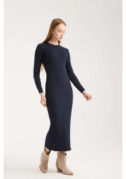 Vücuda Oturan Uzun Kollu Ribana Triko Elbise indirimleri