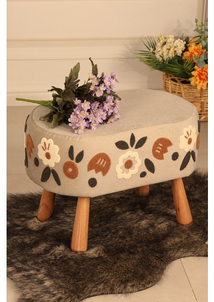 Pufi Dekoratif Rahat ve Konforlu Puf -Nakışlı Punc Işlemeli - Krem Renkli - Doğal Ahşap Bohem Ayaklı - Oval Puf - Çok Amaçlı Kullanım - Modern Bench modelleri