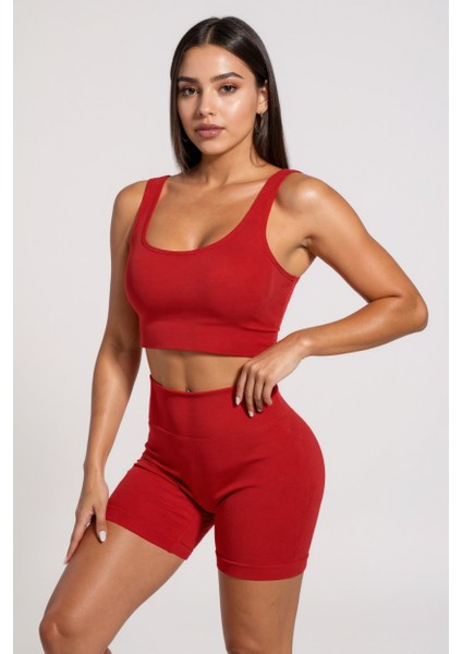 Kadın Kırmızı Kalın Askılı Yüksek Bel Şortlu Gecelik Takımı – Modern, Konforlu ve Günlük Kombinlere Uygun fiyatları