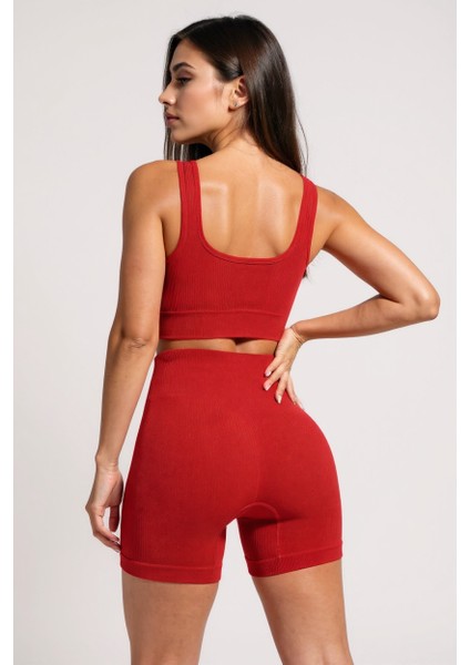 Kadın Kırmızı Kalın Askılı Yüksek Bel Şortlu Gecelik Takımı – Modern, Konforlu ve Günlük Kombinlere Uygun indirimleri