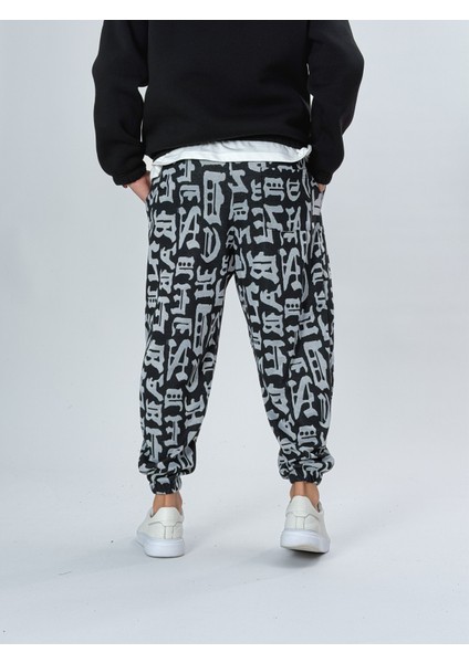 Grafiti Harf Desenli Erkek Pileli Yarım Şalvar COC2524 indirimleri