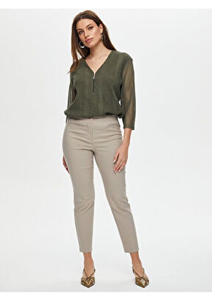 Slim Fit Kadın Pantolon Desenli Taş Renk 00052 Şık ve Rahat Tasarım