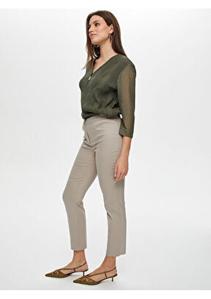Slim Fit Kadın Pantolon Desenli Taş Renk 00052 Şık ve Rahat Tasarım