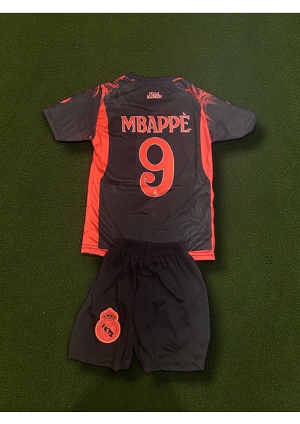Real Madrid Mbappe 9 Çocuk Forması
