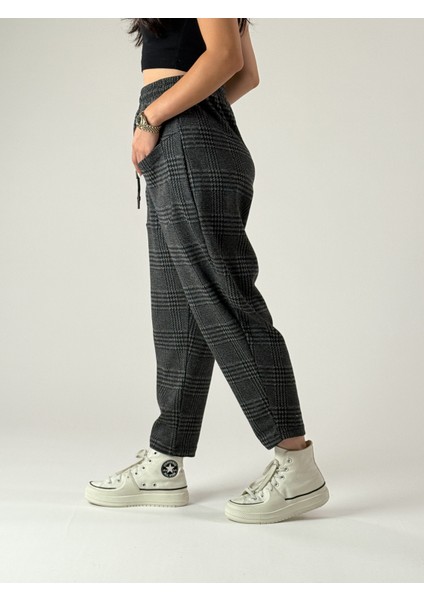 Ön Cep Detaylı Ekose Kadın Pantolon COC1010 fiyatları