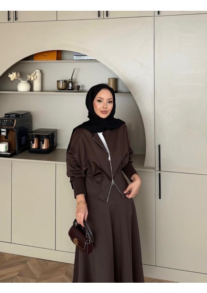 Loreeneteklialtüsttakım modelleri