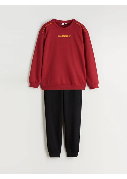 Lcw Kids Kırmızı Galatasaray Baskılı Erkek Çocuk Eşofman Takımı modelleri