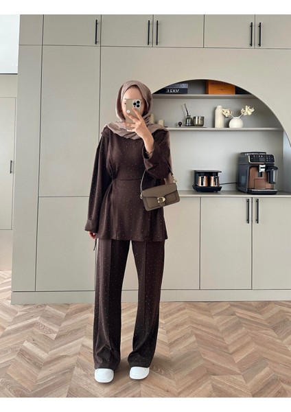 Nora Taşlı Ikilitakım modelleri