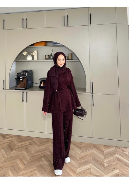 Nora Taşlı Ikilitakım