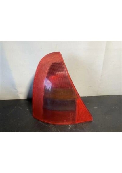 Clio Stop Sol Hatchback 1998-2002 Oem No (7700410515)
