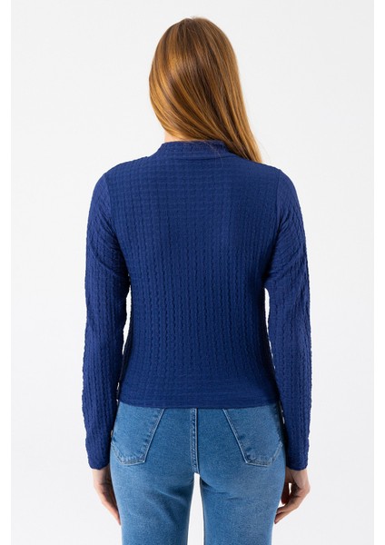 Kadın Dik Yaka Uzun Kollu Dokulu Bluz Lacivert - 26158