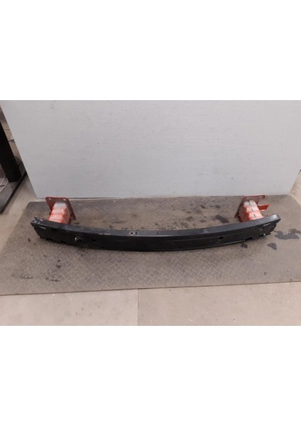 Kadjar Ön Tampon Demiri Sol 2016- Oem No (752101457R)