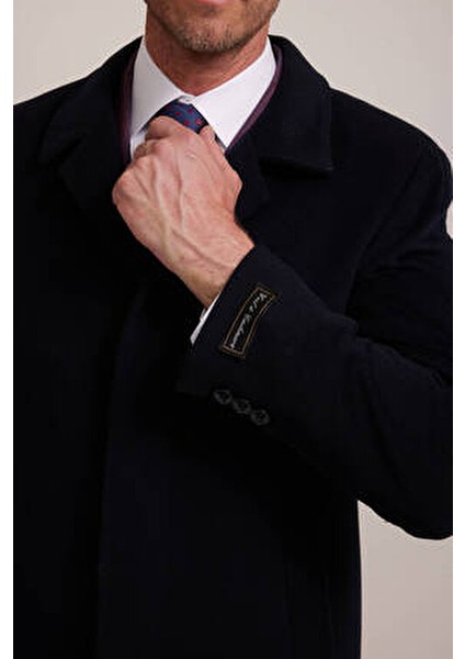 Erkek Lacivert Kaşmir Palto Regular Fit Uzun Kol Düz Desenli Şık Tasarım