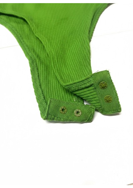 Bayan Çıtçıtlı Zıbın indirimleri