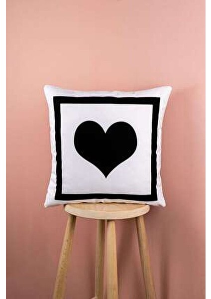 Siyah Beyaz Harf Dijital Baskılı Kırlent Kılıfı - Kalp fiyatları