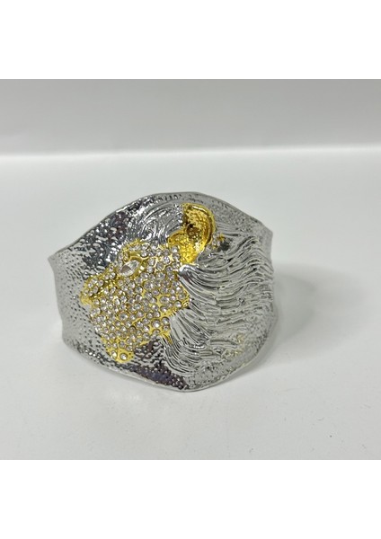 Kabartmalı Yıldızlı Kaplan Kafalı Çekiç Desenli Geniş Bileklik (Yurt Dışından) fırsatları