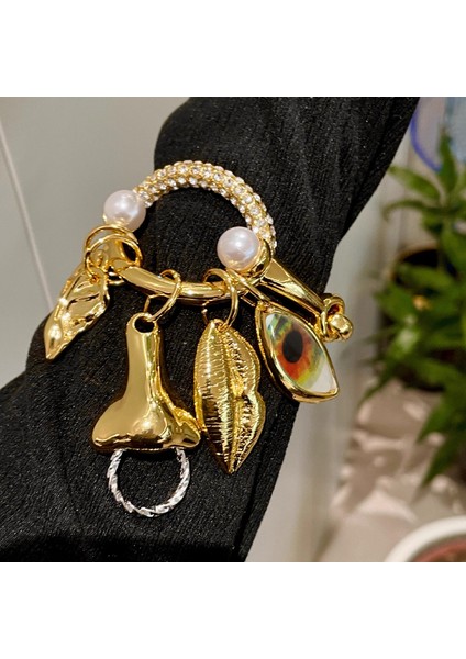 Beş Duvarlı Serisi: Burun, Göz, Dudağım Bileklik&bilezik (Yurt Dışından) modelleri