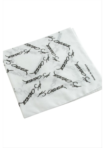 Atatürk Imzalı Desenli Bandana 50*50