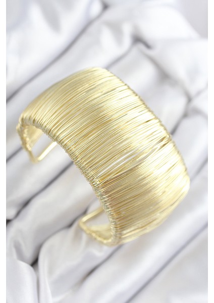 Pirinç Tel Sarma Model Gold Renk Kadın Bileklilk - TJ-BB7893