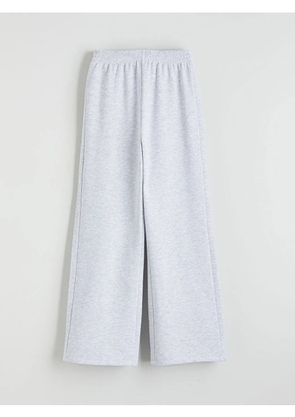 Lcw Kids Gri Kuromi Baskılı Kız Çocuk Sweatshirt ve Eşofman Altı fırsatları