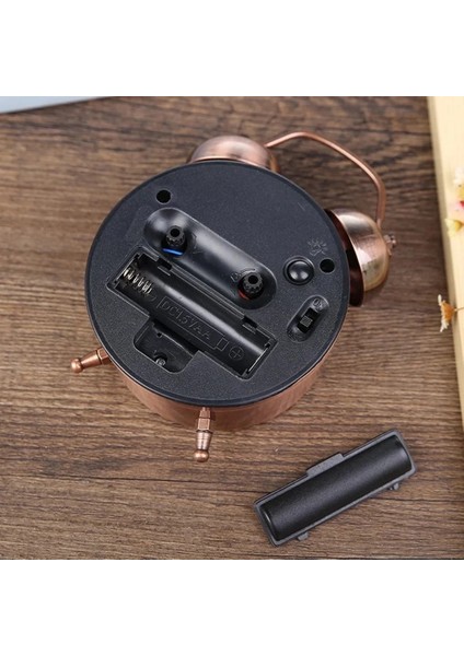 Buğz Metal Bakır Masa Saati modelleri