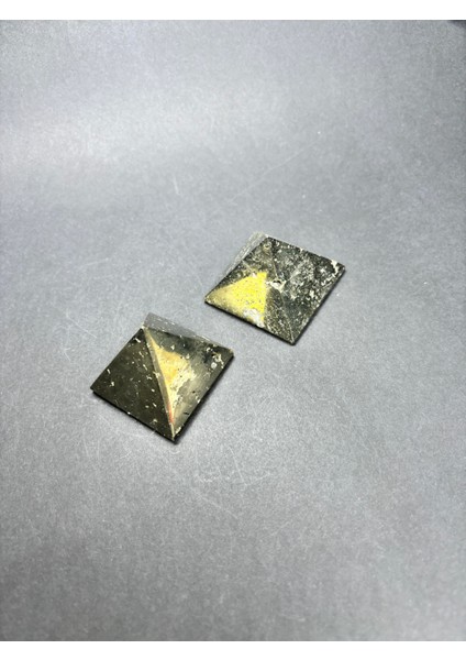 Pirit Doğaltaş Piramit fiyatları