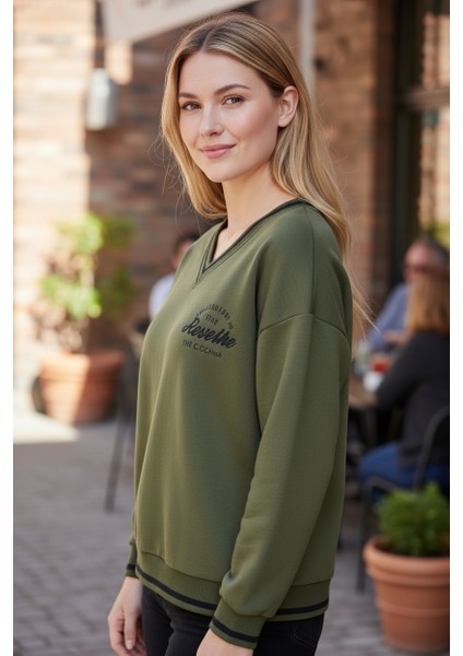 Büyük Beden V Yaka Iki Iplik Sweatshirt fiyatları